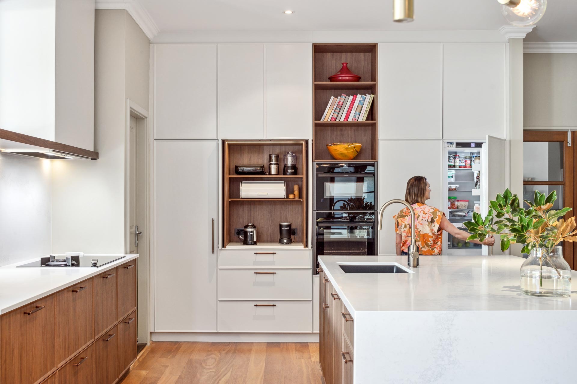 Appliance cupboards for a clutter-free countertop